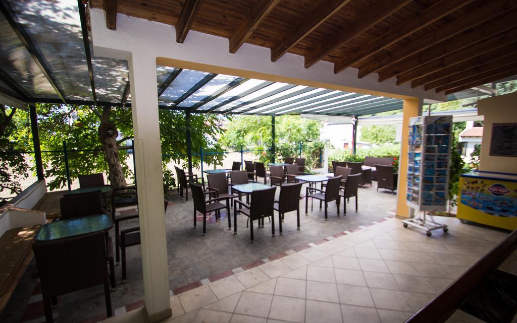 Hotel Maria Possidi Exterior foto