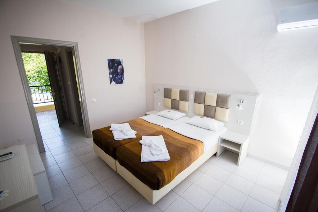 Hotel Maria Possidi Habitación foto
